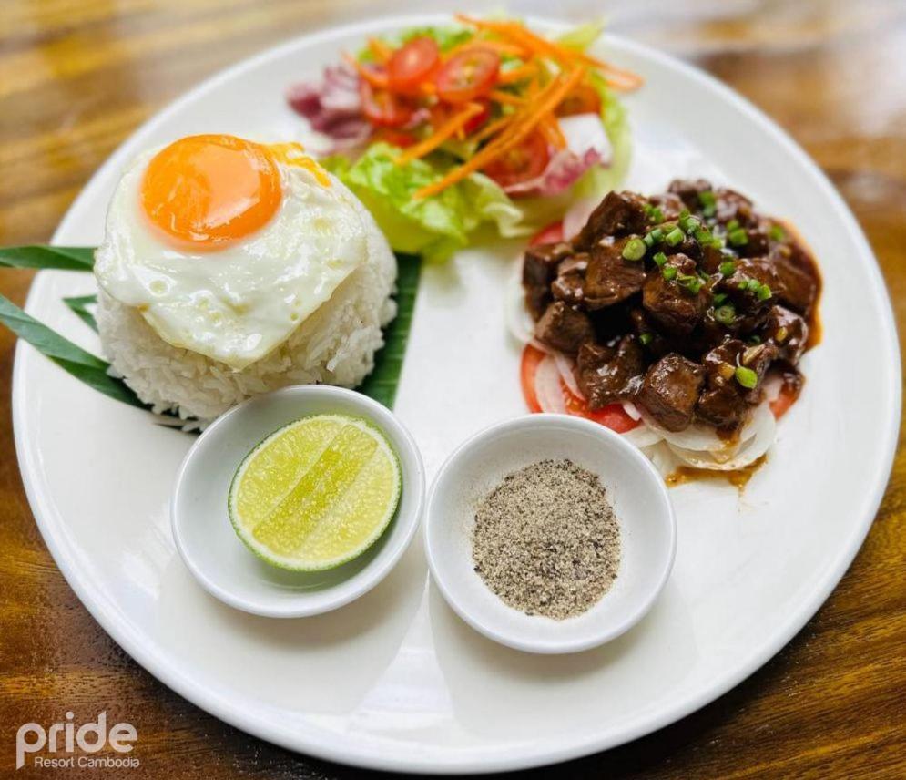 Pride Resort Cambodia 프놈펜 외부 사진
